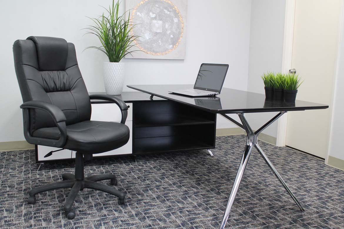 Boss Executive High Back LeatherPlus Chair - Image 3