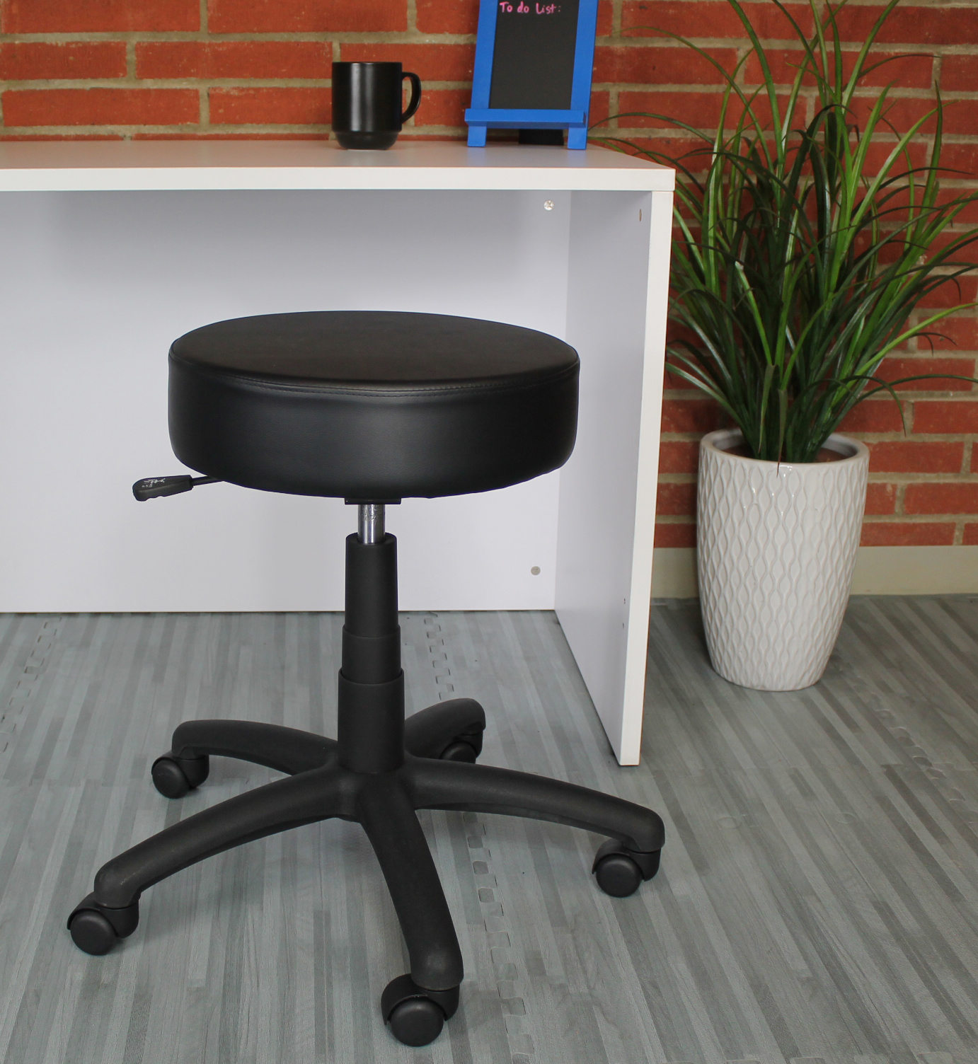 Boss Office AM Vinyl DOT stool, Black - Image 3