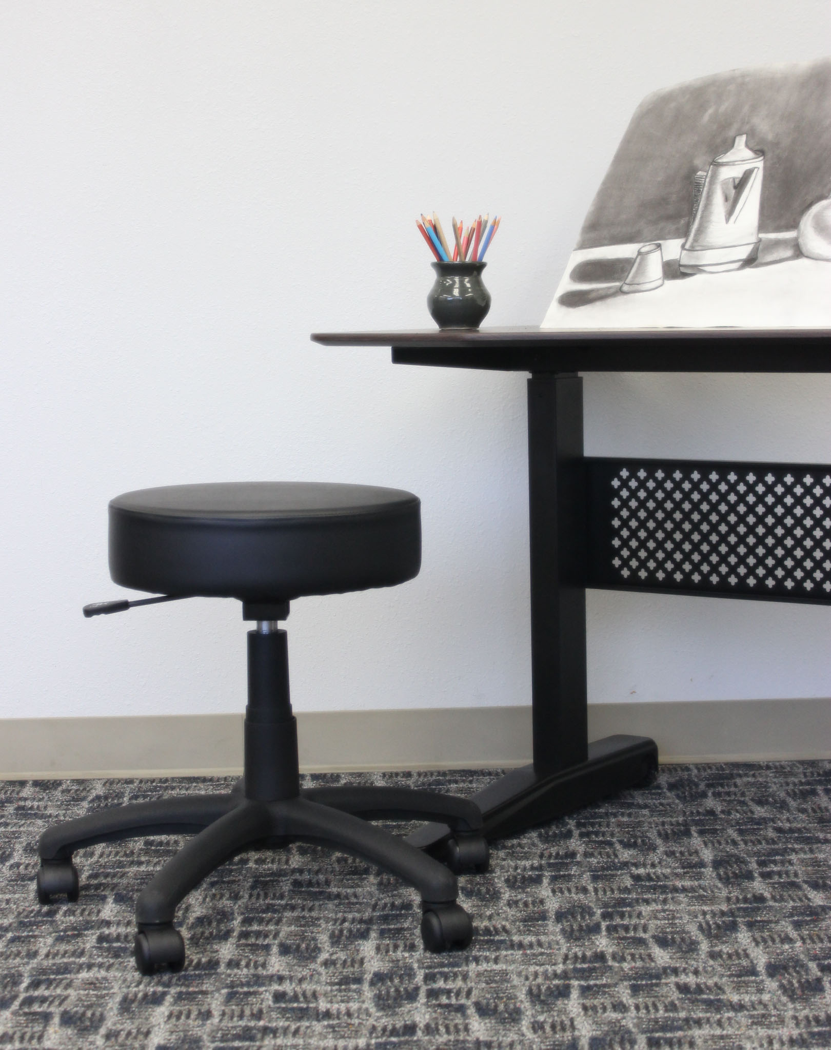Boss Office AM Vinyl DOT stool, Black - Image 2