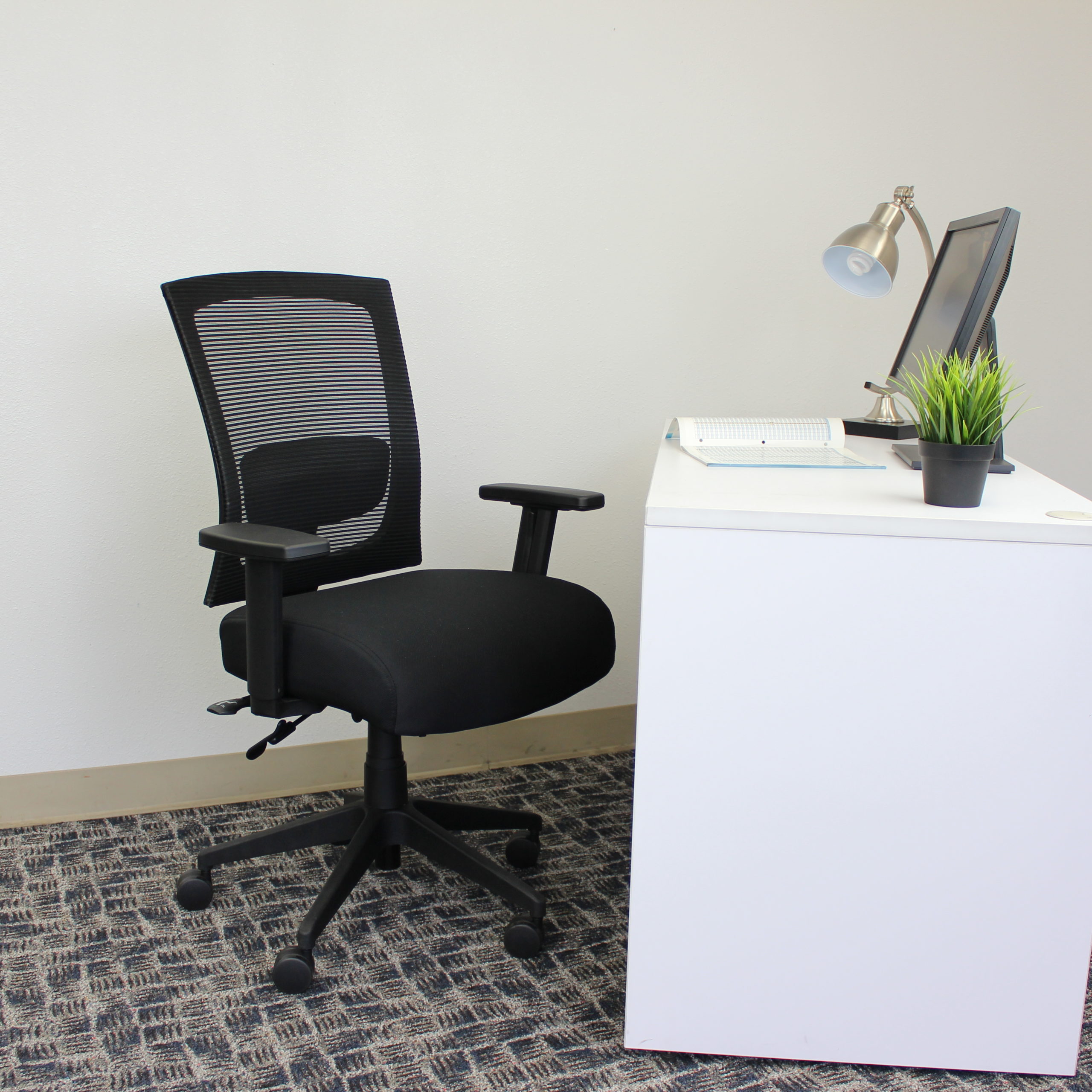 Boss Mesh Back 3 paddle Task Chair - Image 8