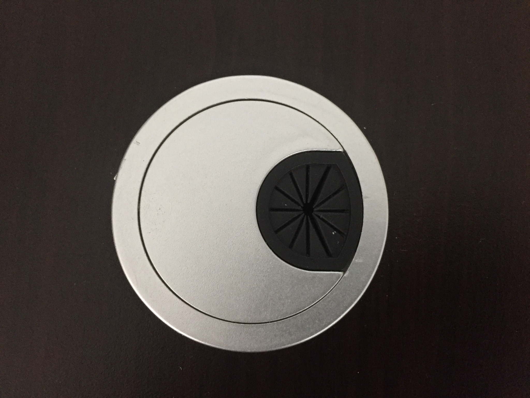 Boss Silver Casegood Grommet
