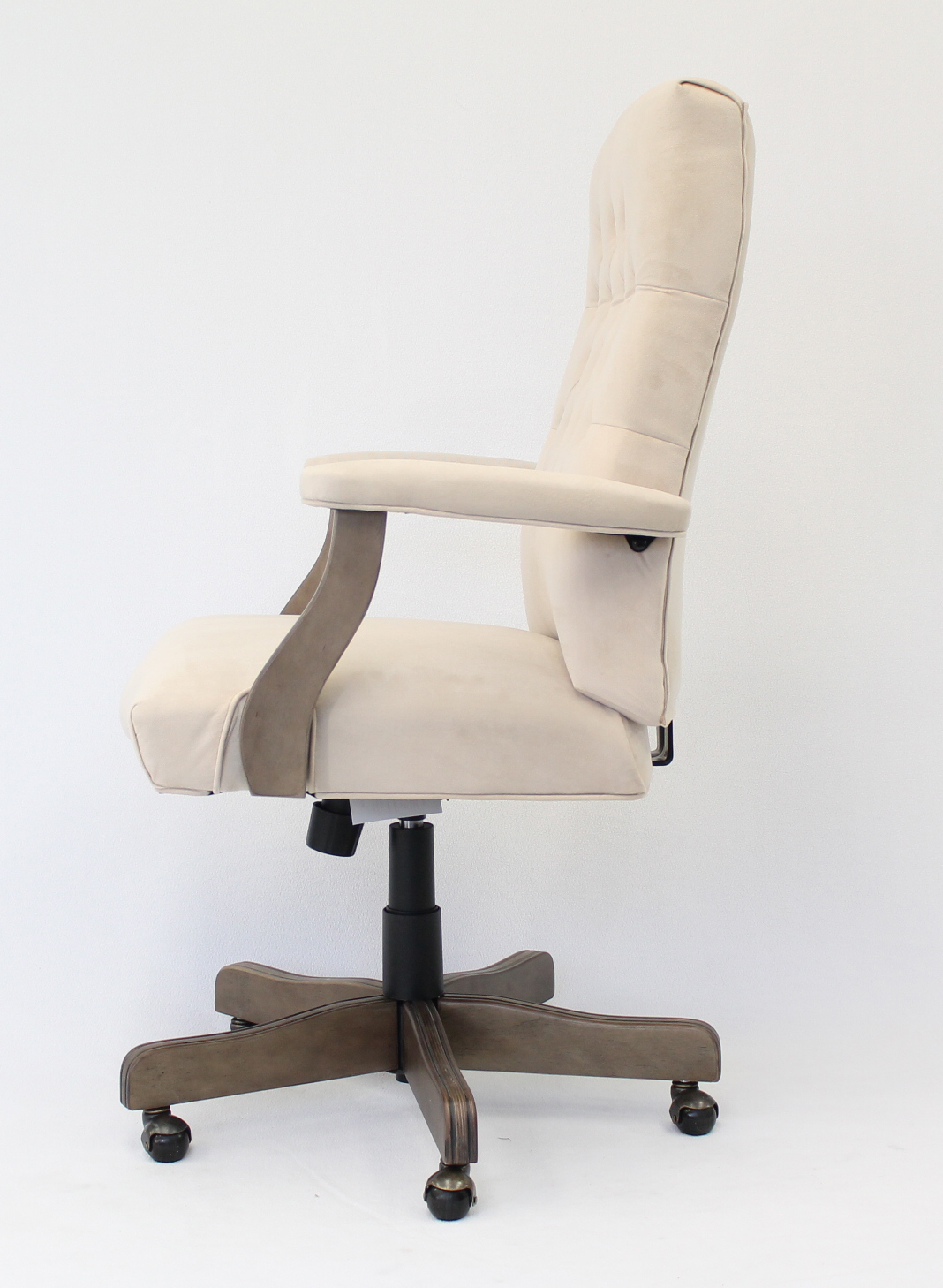 BOSS Executive Champagne Velvet Chair With Driftwood Finish Frame - Image 4