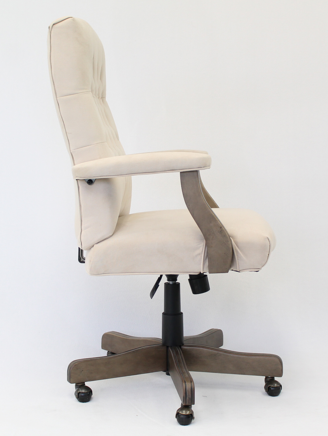 BOSS Executive Champagne Velvet Chair With Driftwood Finish Frame - Image 6