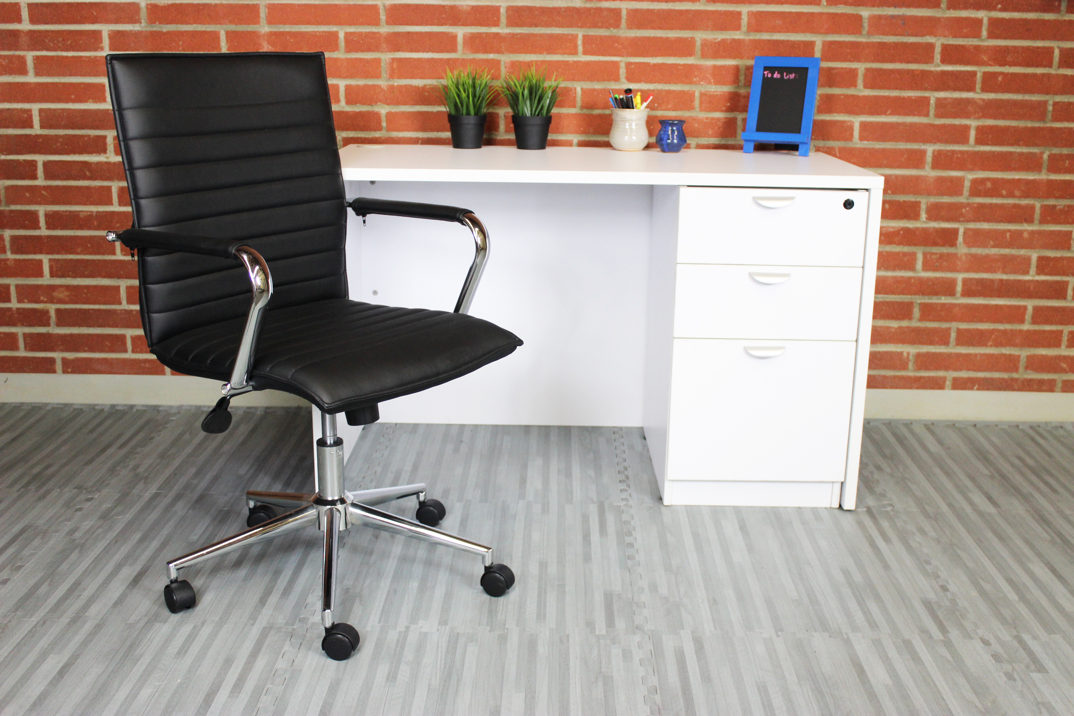 Boss Hospitality Task Chair with Fixed Chrome Arms - Image 5