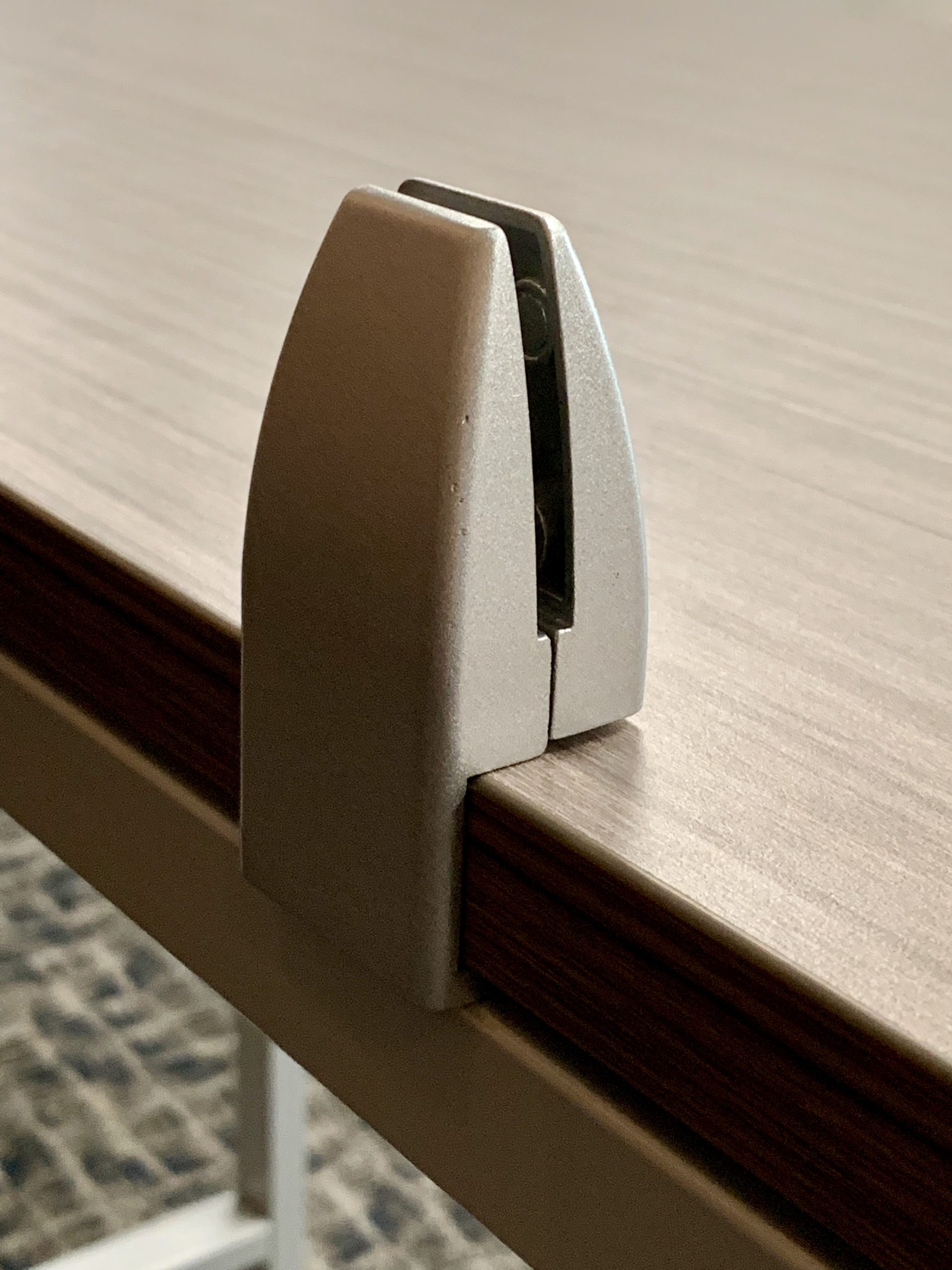 Boss Simple System Privacy Panel Bracket - Image 2